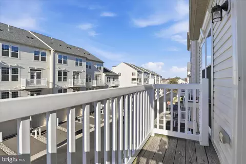 7455 Brunson Cir, Gainesville, VA 20155 photo 27