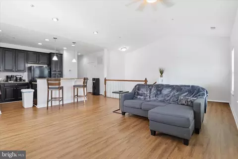 7455 Brunson Cir, Gainesville, VA 20155 photo 11