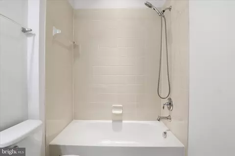 7455 Brunson Cir, Gainesville, VA 20155 photo 22