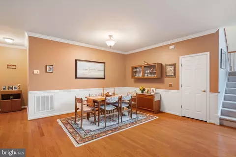 Dining - 3758 Blowing Leaf Pl, Dumfries, VA 22025 photo 2 of 3