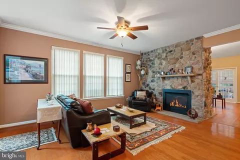 Other - 3758 Blowing Leaf Pl, Dumfries, VA 22025 photo 15 of 16