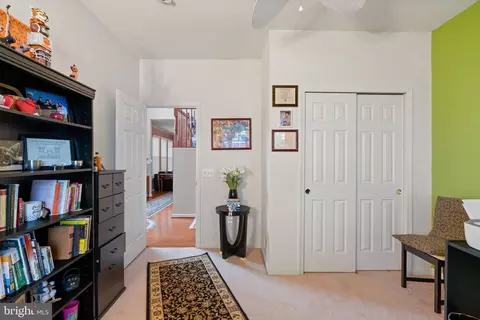 Entry Way - 3758 Blowing Leaf Pl, Dumfries, VA 22025 photo 5 of 6