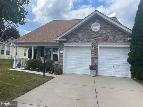 Exterior - 3758 Blowing Leaf Pl, Dumfries, VA 22025 photo 2 of 6