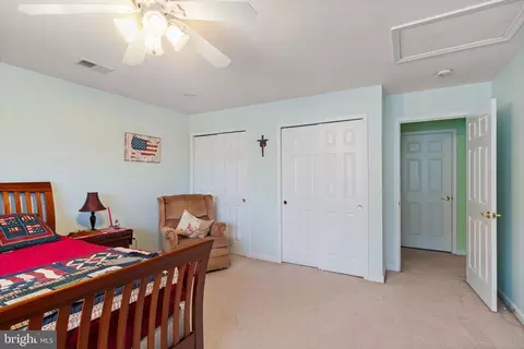 Bedroom - 3758 Blowing Leaf Pl, Dumfries, VA 22025 photo 3 of 6