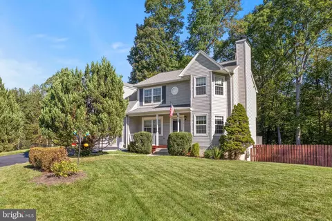 13911 Ruler Ct, Woodbridge, VA 22193