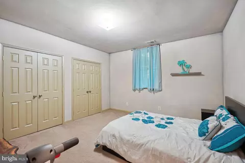 Bedroom - 15050 Rumson Pl, Manassas, VA 20111 photo 8 of 8