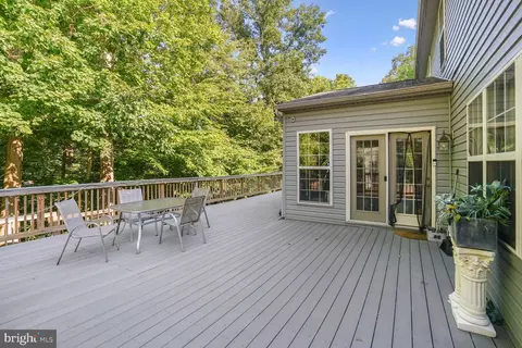 Exterior - 15050 Rumson Pl, Manassas, VA 20111 photo 6 of 10