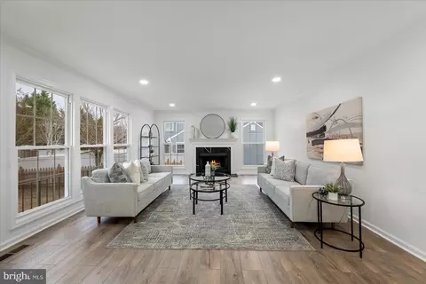 9615 Manassas Forge Dr, Manassas, VA 20111 photo 3