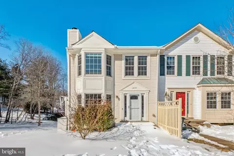 12138 Salemtown Dr, Woodbridge, VA 22192