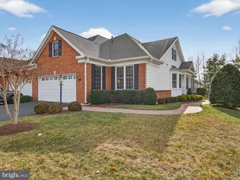 5429 Trevino Dr, Haymarket, VA 20169