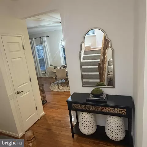 Entry Way - 11998 Youngtree Ct, Bristow, VA 20136 photo 5 of 6