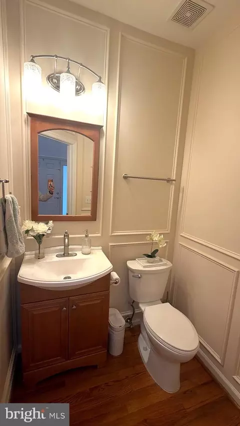 Bath - 11998 Youngtree Ct, Bristow, VA 20136 photo 1 of 6
