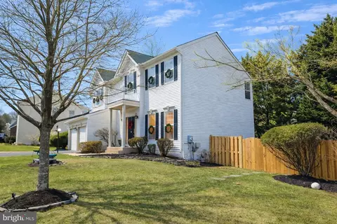 Exterior - 11998 Youngtree Ct, Bristow, VA 20136 photo 3 of 3