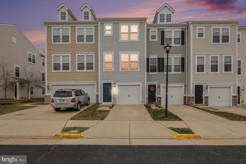 17083 Gibson Mill Rd, Dumfries, VA 22026