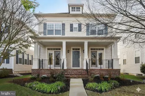 9568 Tarvie Cir, Bristow, VA 20136
