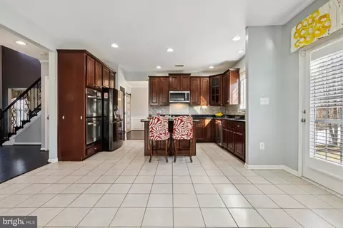 Kitchen - 3204 Lost Pond Ct, Triangle, VA 22172 photo 1 of 3