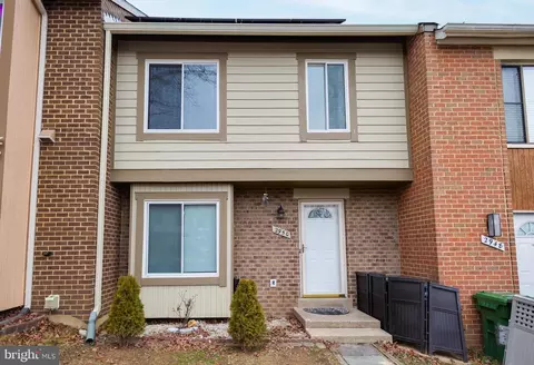 2950 Cambridge Dr, Woodbridge, VA 22192