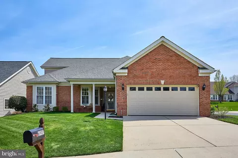6907 Broadleaf Ter, Gainesville, VA 20155 photo 2