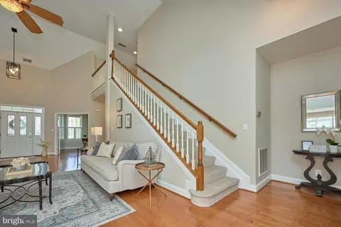 6907 Broadleaf Ter, Gainesville, VA 20155 photo 35