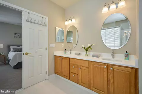 6907 Broadleaf Ter, Gainesville, VA 20155 photo 29