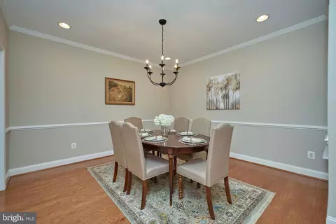 6907 Broadleaf Ter, Gainesville, VA 20155 photo 8