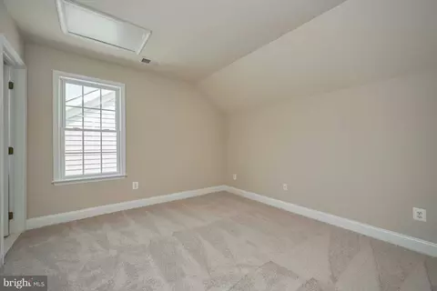 6907 Broadleaf Ter, Gainesville, VA 20155 photo 38