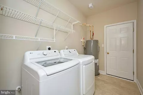 6907 Broadleaf Ter, Gainesville, VA 20155 photo 34