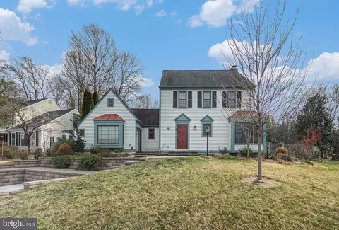 Exterior - 4635 Holleyside Ct, Dumfries, VA 22025 photo 7 of 10