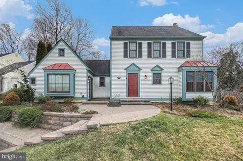 4635 Holleyside Ct, Dumfries, VA 22025