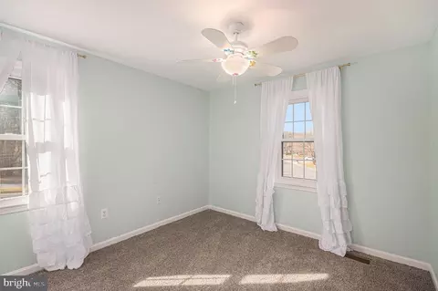 Bedroom - 4635 Holleyside Ct, Dumfries, VA 22025 photo 2 of 4