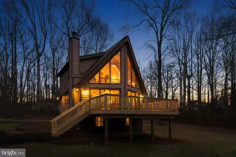 3840 Mount Atlas Ln, Haymarket, VA 20169