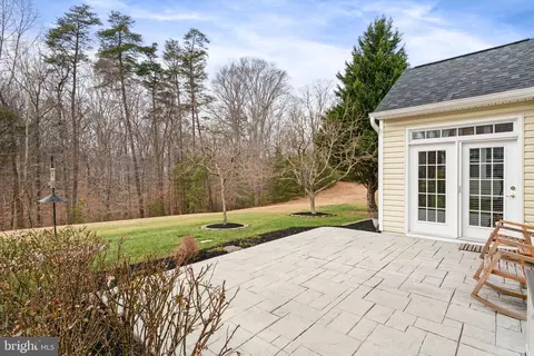 Exterior - 16040 Dancing Leaf Pl, Dumfries, VA 22025 photo 3 of 7