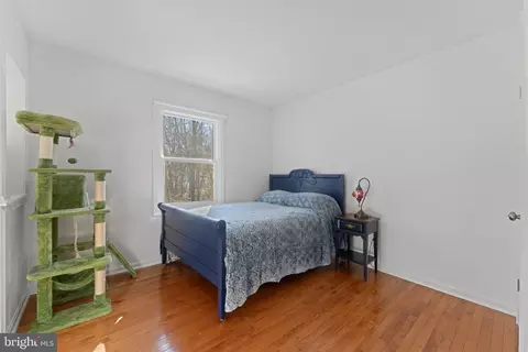Bedroom - 6099 River Forest Dr, Manassas, VA 20112 photo 6 of 7