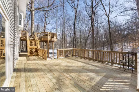 Exterior - 6099 River Forest Dr, Manassas, VA 20112 photo 11 of 14