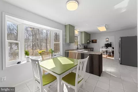 Kitchen - 6099 River Forest Dr, Manassas, VA 20112 photo 5 of 5