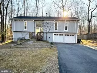 7209 Danny Ln, Manassas, VA 20112