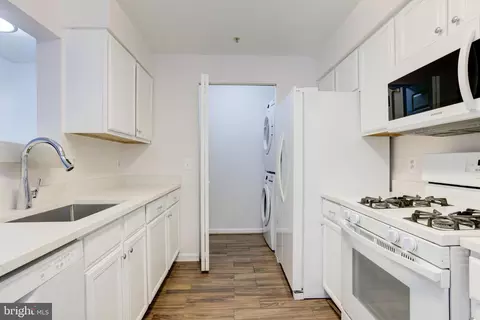 14174 Cuddy Loop #204, Woodbridge, VA 22193