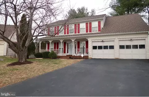 5366 Mansfield Ct, Woodbridge, VA 22193