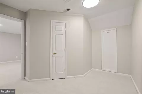 Other - 6932 Walnut Hill Dr, Gainesville, VA 20155 photo 14 of 15