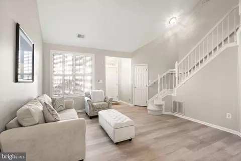 Other - 6932 Walnut Hill Dr, Gainesville, VA 20155 photo 3 of 15