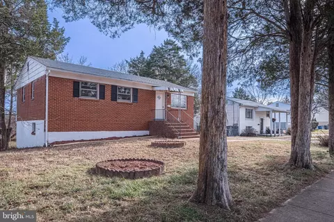 7817 Appomattox Ave, Manassas, VA 20111