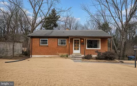 14347 Belleville Ave, Woodbridge, VA 22193