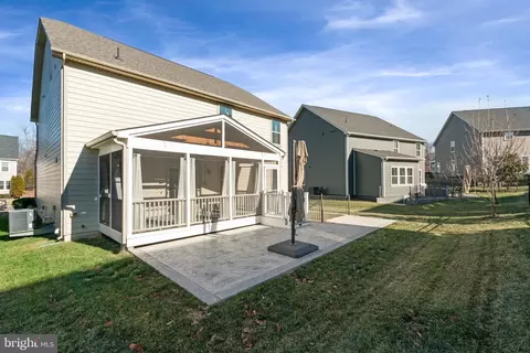 Exterior - 2321 Sweet Pepperbrush Loop, Dumfries, VA 22026 photo 7 of 13