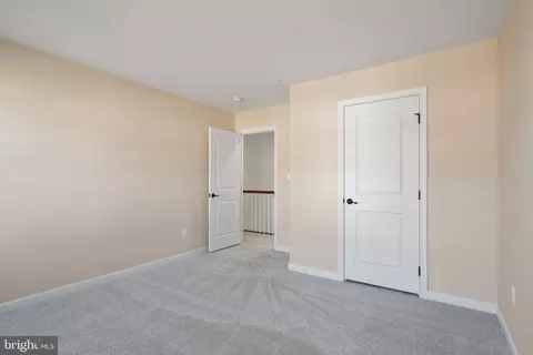 Bedroom - 2321 Sweet Pepperbrush Loop, Dumfries, VA 22026 photo 6 of 6