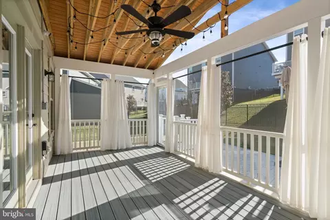 Exterior - 2321 Sweet Pepperbrush Loop, Dumfries, VA 22026 photo 8 of 13