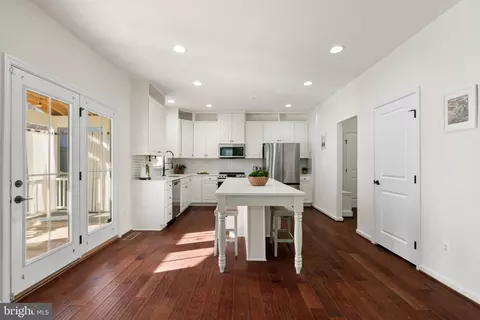 Kitchen - 2321 Sweet Pepperbrush Loop, Dumfries, VA 22026 photo 2 of 5