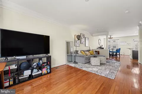 Living - 4440 Potomac Highlands Cir, Triangle, VA 22172 photo 1 of 1