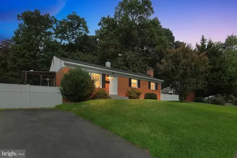 1940 Richmond Ave, Woodbridge, VA 22191