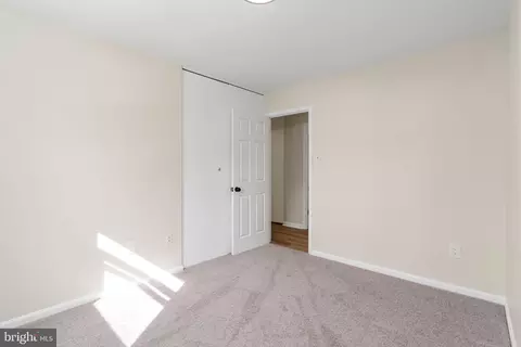 Bedroom - 3234 Riverview Dr, Triangle, VA 22172 photo 5 of 7