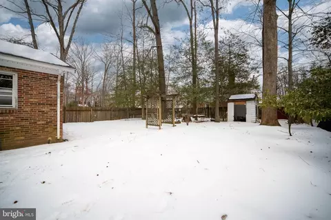 Exterior - 3234 Riverview Dr, Triangle, VA 22172 photo 2 of 4
